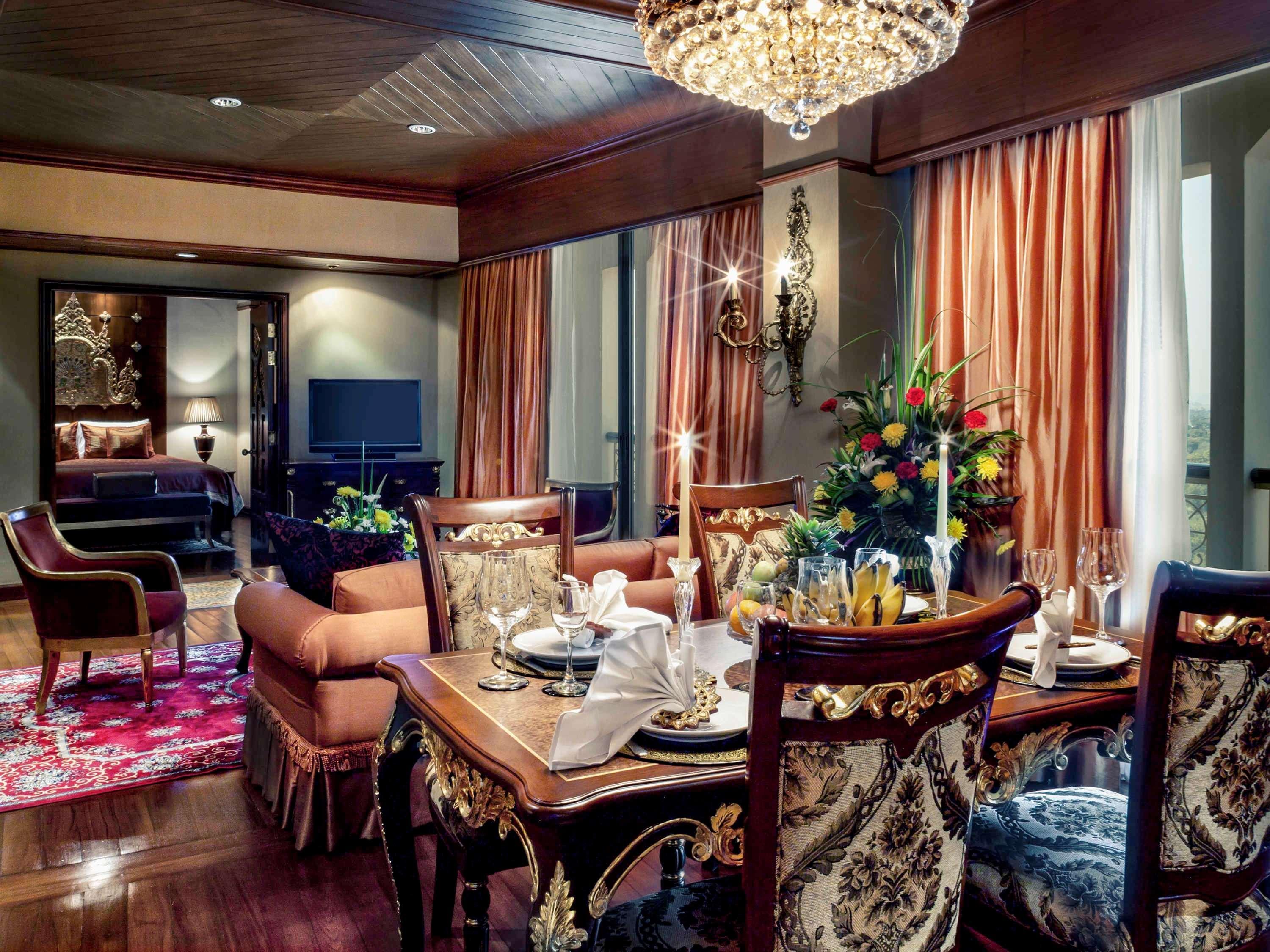 Mercure Mandalay Hill Resort Exterior photo
