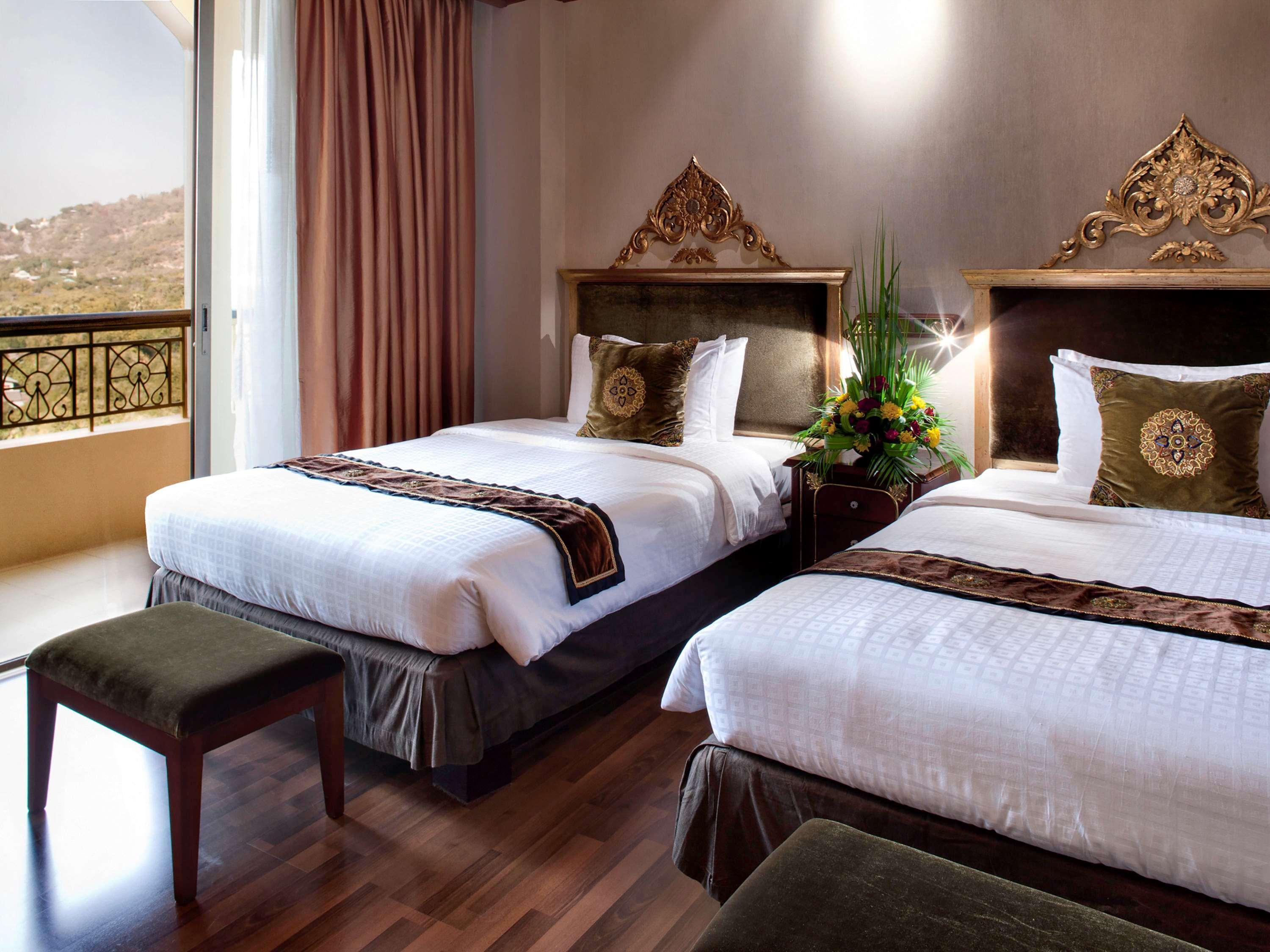 Mercure Mandalay Hill Resort Exterior photo