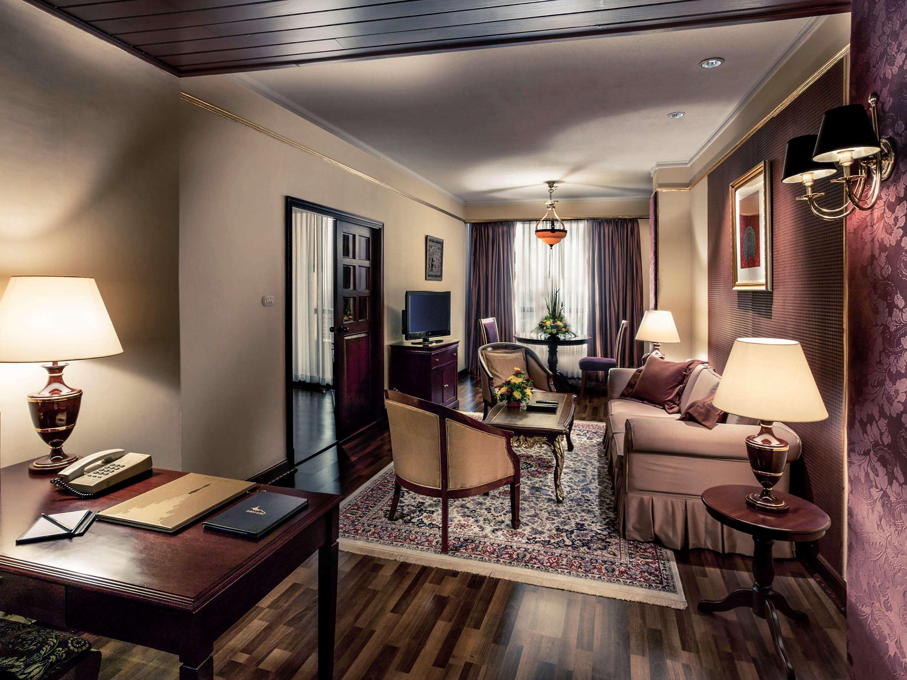 Mercure Mandalay Hill Resort Exterior photo